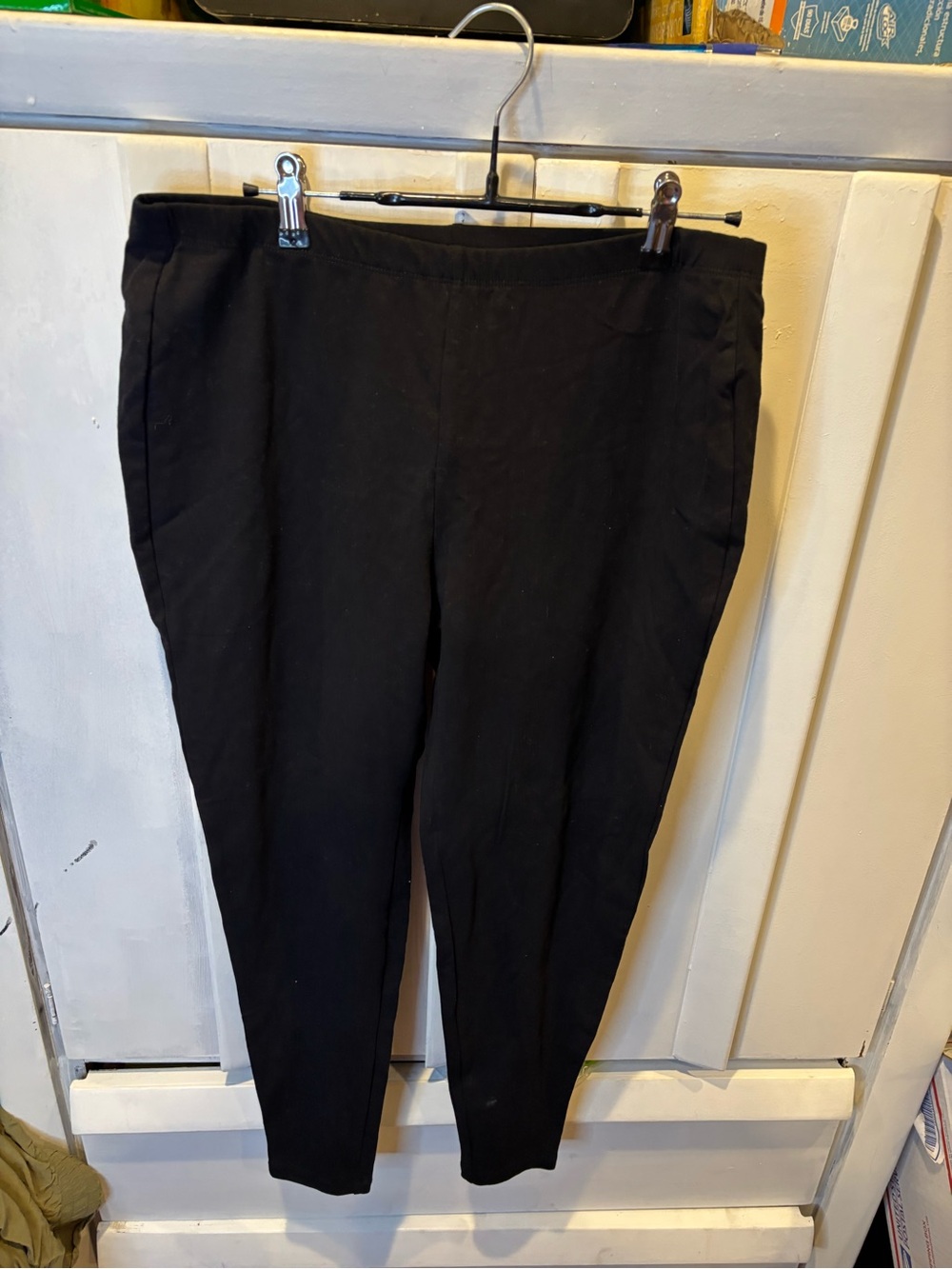 Zenana Outfitters Women's Black  Leggings